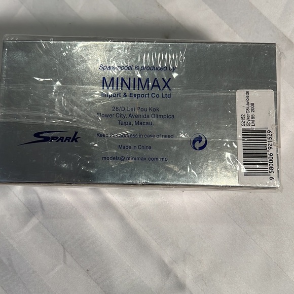 Sparkmodel SPYKER C8 LAVIOLETTE LM85 2008 S2152 - Picture 3 of 3